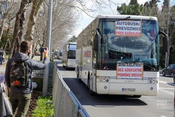Autobuski prevoznici otkazali protestne vožnje planirane za ovu nedjelju Autobuski prevoznici otkazali protestne vožnje planirane za ovu nedjelju