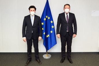 Abazović: Vakcine iz EU stižu u Crnu Goru 31. marta Abazović: Vakcine iz EU stižu u Crnu Goru 31. marta