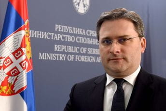 Kurti je sljedbenik fašista, a zagrebački mediji rasplamsavaju antisrpska osjećanja Kurti je sljedbenik fašista, a zagrebački mediji rasplamsavaju antisrpska osjećanja