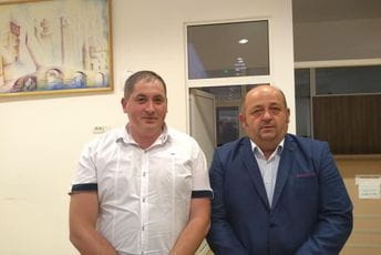 Bihorskim putevima razvoja Bihorskim putevima razvoja