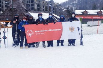 Sportisti Specijalne Olimpijade učestvovali na zimskom kampu u Kolašinu Sportisti Specijalne Olimpijade učestvovali na zimskom kampu u Kolašinu