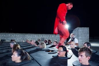 Pa ga ti zaspi, majčin sine, noćas Pa ga ti zaspi, majčin sine, noćas