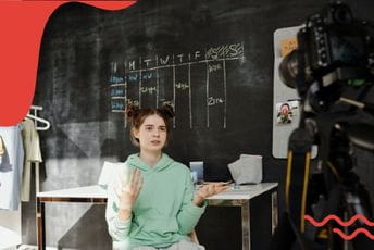 Freelanceri, YouTuberi, influenseri - koja zanimanja očekuju našu djecu? Freelanceri, YouTuberi, influenseri - koja zanimanja očekuju našu djecu?