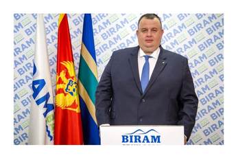 Novaković više nije potpredsjednik Opštine Bar Radomir Novaković Cakan