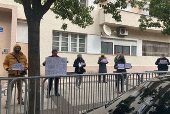 Manji dio Crne Gore na čelu sa aktulenom Vladom odbio nacionalno jedinstvo Manji dio Crne Gore na čelu sa aktulenom Vladom odbio nacionalno jedinstvo