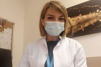 AstraZeneca COVID-19 vakcina sigurna AstraZeneca COVID-19 vakcina sigurna