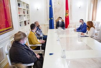 Bečić: Skupština će nastaviti da promoviše i štiti prava osoba sa invaliditetom Bečić: Skupština će nastaviti da promoviše i štiti prava osoba sa invaliditetom