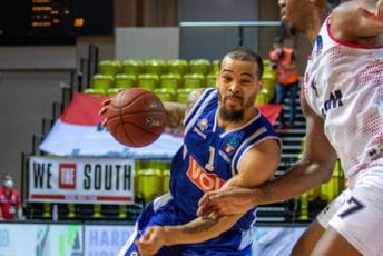 Tukli su me tokom cijele utakmice Tukli su me tokom cijele utakmice