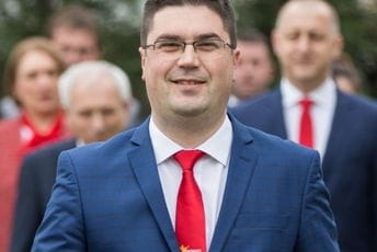 Portparol Demokrata Nikola Rovčanin direktor EPCG Portparol Demokrata Nikola Rovčanin direktor EPCG