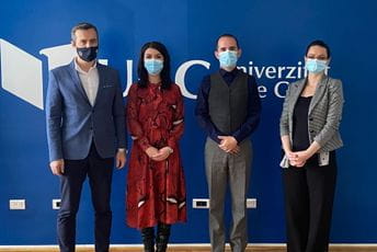 LGBT Forum Progres: Božović podržao incijativu za reviziju udžbenika sa diskriminatorskim stavovima LGBT Forum Progres: Božović podržao incijativu za reviziju udžbenika sa diskriminatorskim stavovima