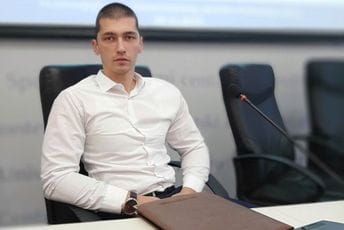 Popović: Crna Gora se trenutno nalazi u mentalnoj katastrofi Popović: Crna Gora se trenutno nalazi u mentalnoj katastrofi