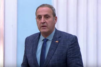 Popović: Ni meni nema skorog puta za Beograd i Srbiju Popović: Ni meni nema skorog puta za Beograd i Srbiju