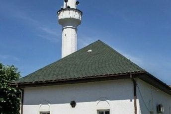 Medžlis: Osumnjičeni za napad na Sadikovića poznati kao uzorni mladići Medžlis: Osumnjičeni za napad na Sadikovića poznati kao uzorni mladići