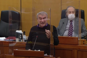 Prkačin: Srpska agentura razbila hrvatsko biračko tijelo u Crnoj Gori Prkačin: Srpska agentura razbila hrvatsko biračko tijelo u Crnoj Gori