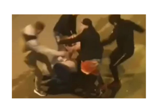 Gusinje: Više mladića tuklo sugrađanina, policija radi na slučaju Gusinje: Više mladića tuklo sugrađanina, policija radi na slučaju