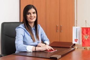 Ivanović: Ako puštimo da od Crnogoraca naprave manjinu u sopstvenoj državi nemalo nas Ivanović: Ako puštimo da od Crnogoraca naprave manjinu u sopstvenoj državi nemalo nas