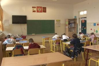 U Herceg Novom otvorene škole i vrtići: Najveće olakšanje osjetili roditelji U Herceg Novom otvorene škole i vrtići: Najveće olakšanje osjetili roditelji