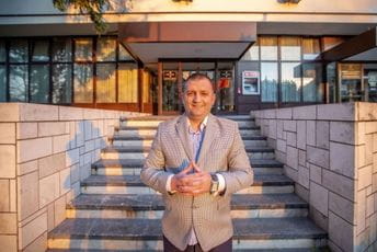 Damjanović: Zašto zetskom Bred Pitu smeta ulica 21. maj? Damjanović: Zašto zetskom Bred Pitu smeta ulica 21. maj?