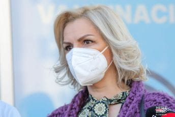 Borovinić-Bojović u posjeti Institutu Robert Koh u Berlinu Borovinić-Bojović u posjeti Institutu Robert Koh u Berlinu