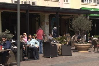 Čukić: Protiv vlasnika lokala 18 krivičnih prijava zbog kršenja mjera Čukić: Protiv vlasnika lokala 18 krivičnih prijava zbog kršenja mjera