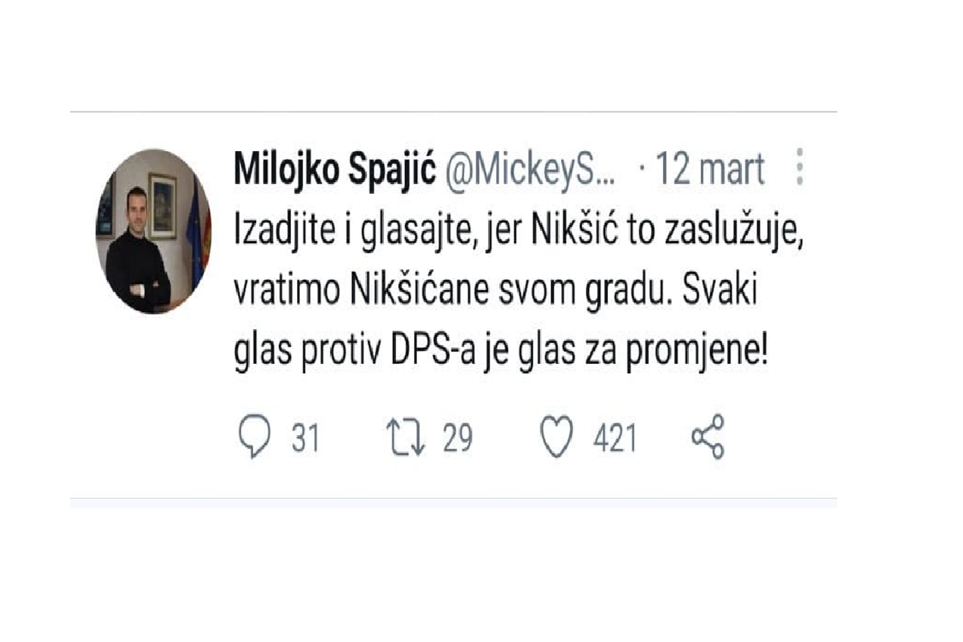 Fotografija 2: DPS: Krivokapić i Spajić učestvovali u kampanji u Nikšiću, a istovremeno dijelili novac biračima