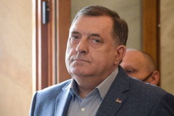 SAD uvele nove sankcije Miloradu Dodiku i njegovoj djeci