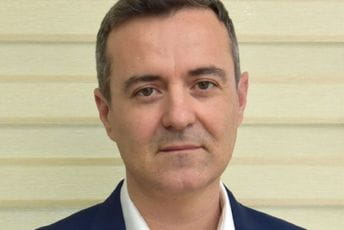 Božović: U vremenu krupnih izazova potrebna nam je više nego ikad svježina studentskih ideja Božović: U vremenu krupnih izazova potrebna nam je više nego ikad svježina studentskih ideja