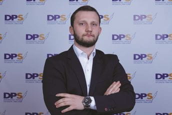 Brđanin: Ko o čemu, konvertit Dobrosavljević o Crnoj Gori Brđanin: Ko o čemu, konvertit Dobrosavljević o Crnoj Gori