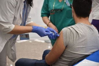 U Crnoj Gori do sada vakcinisano 27.149 osoba U Crnoj Gori do sada vakcinisano 27.149 osoba