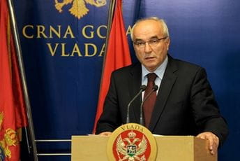 VUJOVIĆ: Ugovor o poravnanju za KAP sproveden u skladu sa zakonom, novi postupak smatrao bih političkim revanšizmom VUJOVIĆ: Ugovor o poravnanju za KAP sproveden u skladu sa zakonom, novi postupak smatrao bih političkim revanšizmom