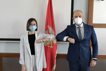 Potpisan Memorandum o saradnji između MVP i Organizacije crnogorskih studenata u inostranstvu Potpisan Memorandum o saradnji između MVP i Organizacije crnogorskih studenata u inostranstvu