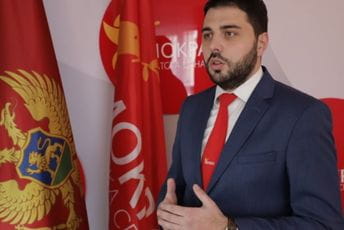 Martinović: Ono što radi Milivoj Bešlin iz Srbije, to radi Raško Konjević iz Crne Gore Martinović: Ono što radi Milivoj Bešlin iz Srbije, to radi Raško Konjević iz Crne Gore