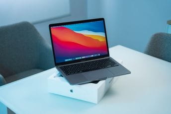 Novi MacBook-ovi sa Apple M2 čipom već u 2021. Novi MacBook-ovi sa Apple M2 čipom već u 2021.