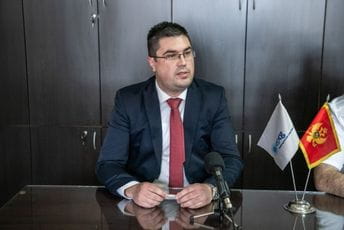 Rovčaninu najbolje ide kićenje italijanskim perjem Rovčaninu najbolje ide kićenje italijanskim perjem