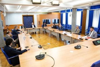 Lideri većine večeras o Tužilačkom savjetu Lideri većine večeras o Tužilačkom savjetu