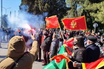 PKS: Udar na slobodu govora i okupljanja PKS: Udar na slobodu govora i okupljanja