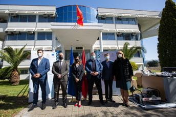 Zavodu za geološka istraživanja uručena oprema u vrijednosti od gotovo 54.000 eura Zavodu za geološka istraživanja uručena oprema u vrijednosti od gotovo 54.000 eura