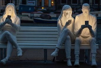 Hoću da vas provociram PROGUTANI SVJETLOM