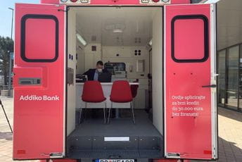 Addiko “Bank2Go” stiže do klijenata širom Crne Gore Addiko “Bank2Go” stiže do klijenata širom Crne Gore