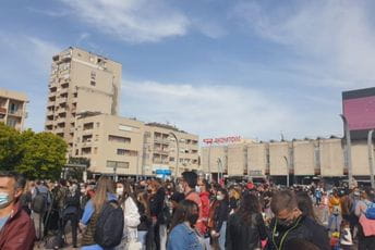 Protest “Za našu djecu”: Građani traže strože kazne za pedofile i uvođenje registra