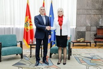 Bojanić sa Mihajlović: Stabilnost energetskog sistema najvažnija za dalji privredni i ekonomski razvoj Bojanić sa Mihajlović: Stabilnost energetskog sistema najvažnija za dalji privredni i ekonomski razvoj