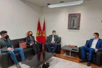 Pooštriti odredbe Krivičnog zakonika u cilju krivičnopravne zaštite novinare Pooštriti odredbe Krivičnog zakonika u cilju krivičnopravne zaštite novinare