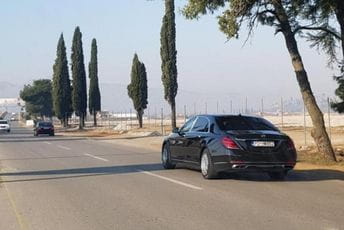 Prodaja "majbaha" kasni zbog tehničke greške Prodaja "majbaha" kasni zbog tehničke greške