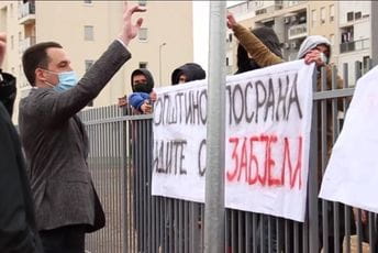 Neprijatan doček za Vukovića tokom obilaska novog parka na Zabjelu