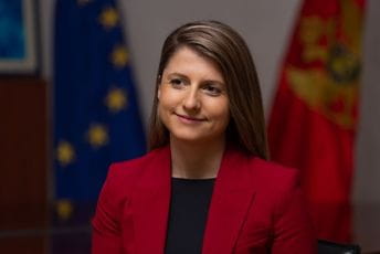 Srzentić: Priča o PayPalu zatvorena, potpunu uslugu pružaće druga kompanija Srzentić: Priča o PayPalu zatvorena, potpunu uslugu pružaće druga kompanija