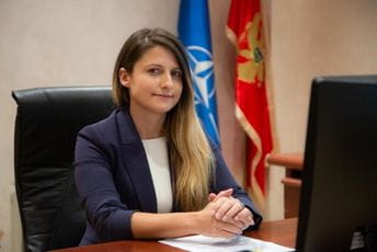 Srzentić: Uvrede i verbalni napadi na novinara ne smiju da se tolerišu Srzentić: Uvrede i verbalni napadi na novinara ne smiju da se tolerišu