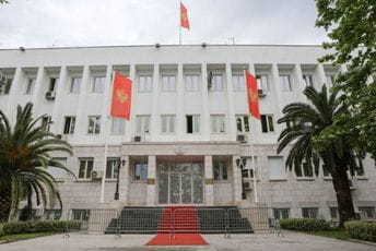 Kabinet Predsjednika: Vijesti pokušavaju da kreiraju kolektivno sljepilo čiji bi epilog bio propast CG Kabinet Predsjednika: Vijesti pokušavaju da kreiraju kolektivno sljepilo čiji bi epilog bio propast CG