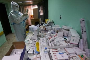 Iz Kliničkog tvrde da kratko ostaju bez ljekova jer ih Montefarm ne isporučuje Iz Kliničkog tvrde da kratko ostaju bez ljekova jer ih Montefarm ne isporučuje