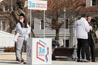 Info Vranjske: Naprednjaci parama građana Vranja finansirali DF u Nikšiću Info Vranjske: Naprednjaci parama građana Vranja finansirali DF u Nikšiću