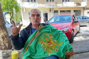 Veljko Mitrović, čovjek iz naroda: Ne mrzimo nikoga, ali nećemo dati ni jednu stopu crnogorske zemlje!